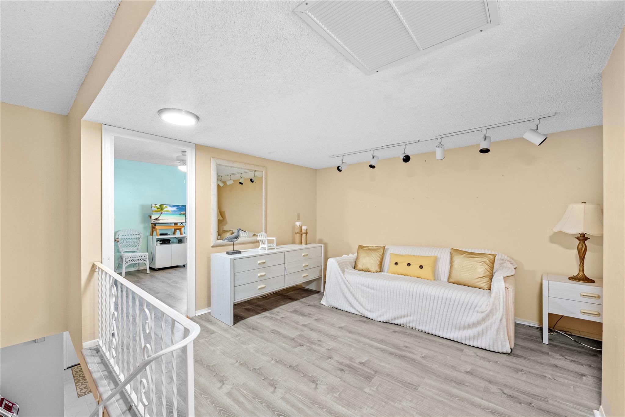 Venetian Park V - Residential