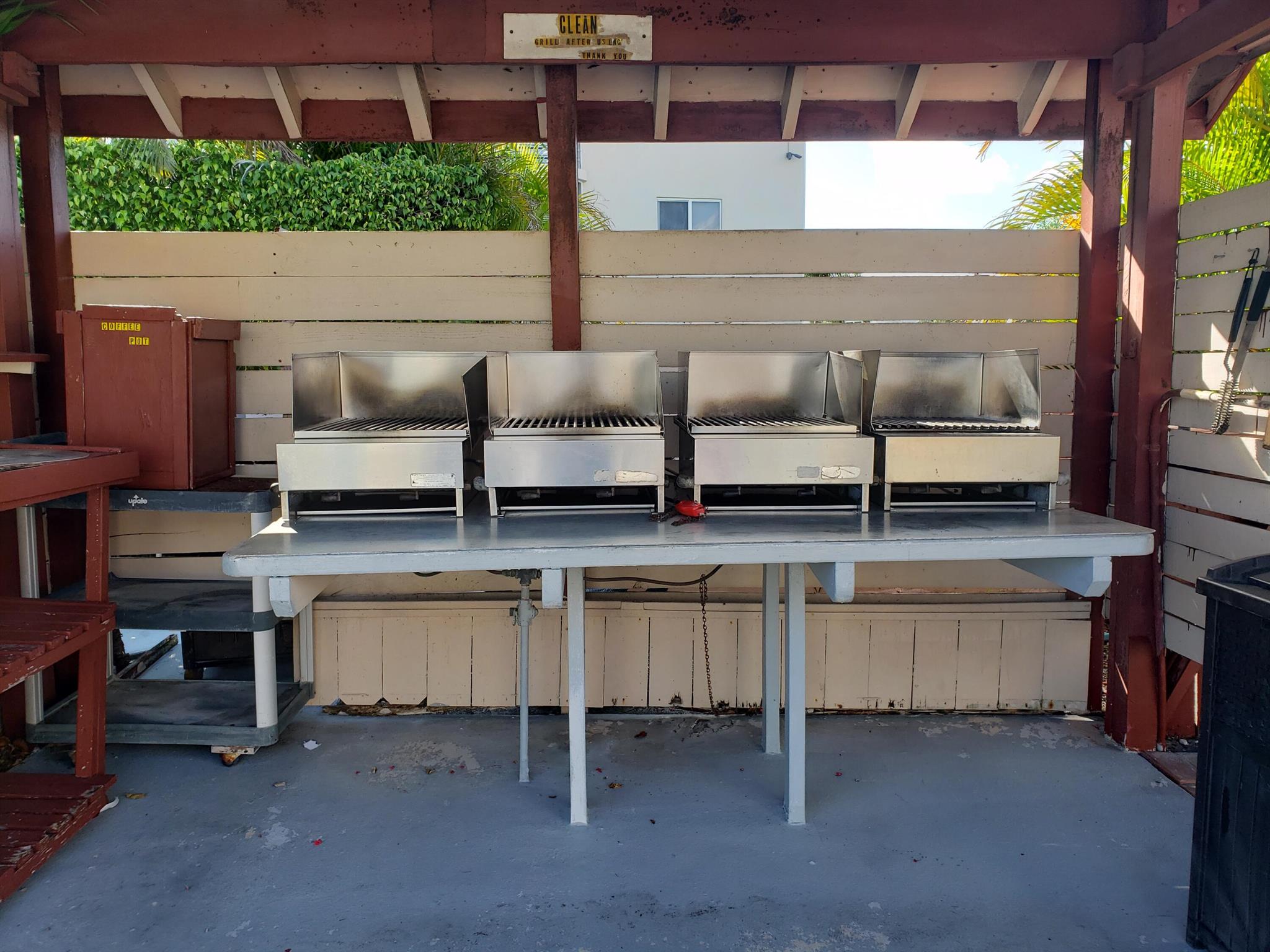 LAKE CLARKE GARDENS CONDO - Residential Lease