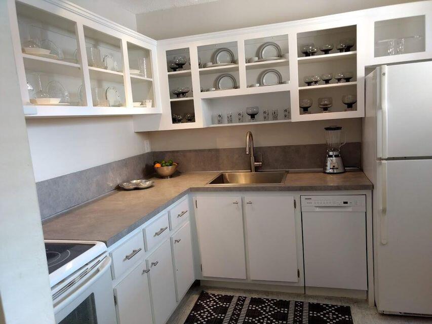 LAKE CLARKE GARDENS CONDO - Residential Lease