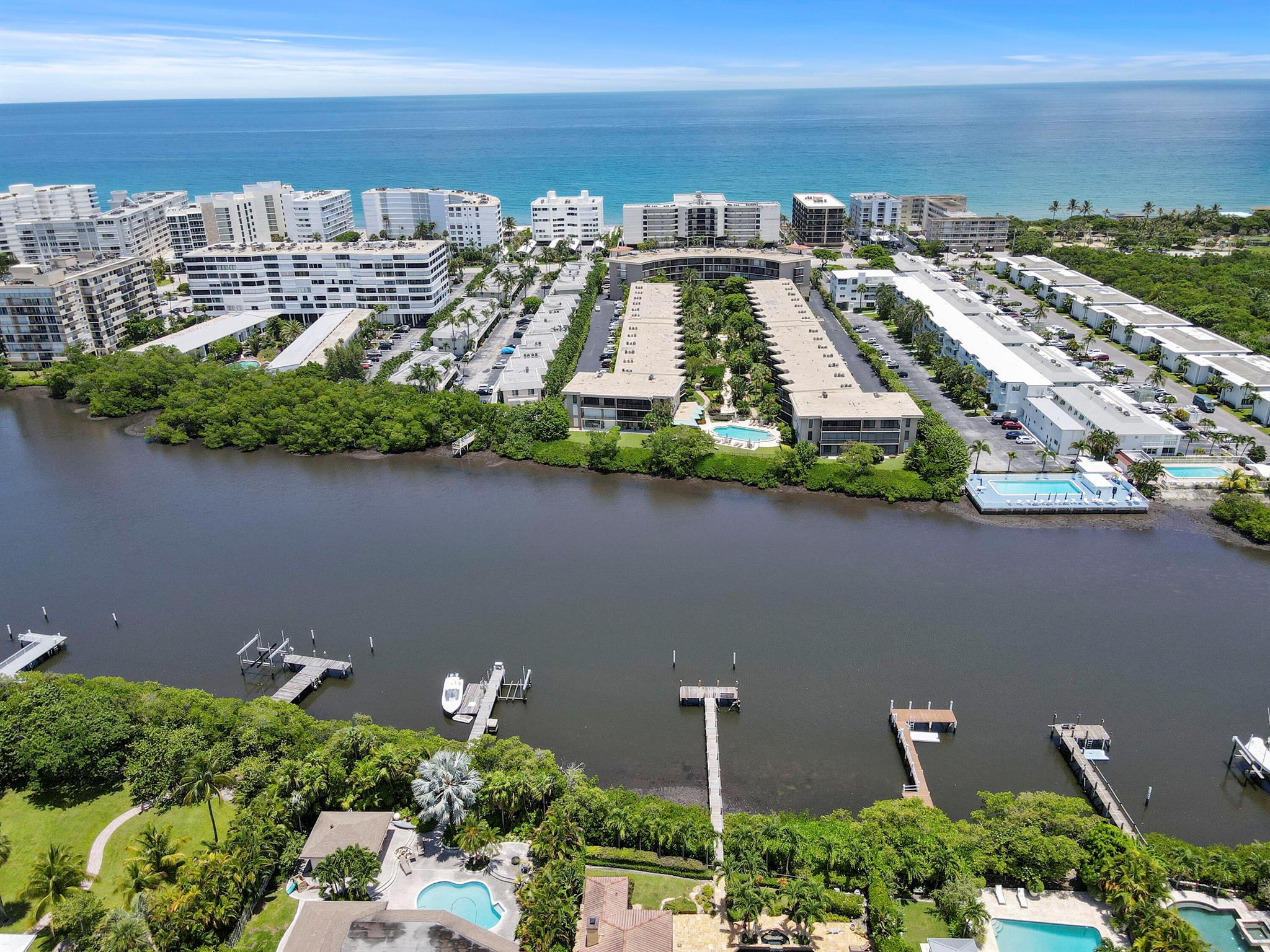 SOUTHGATE - Residential