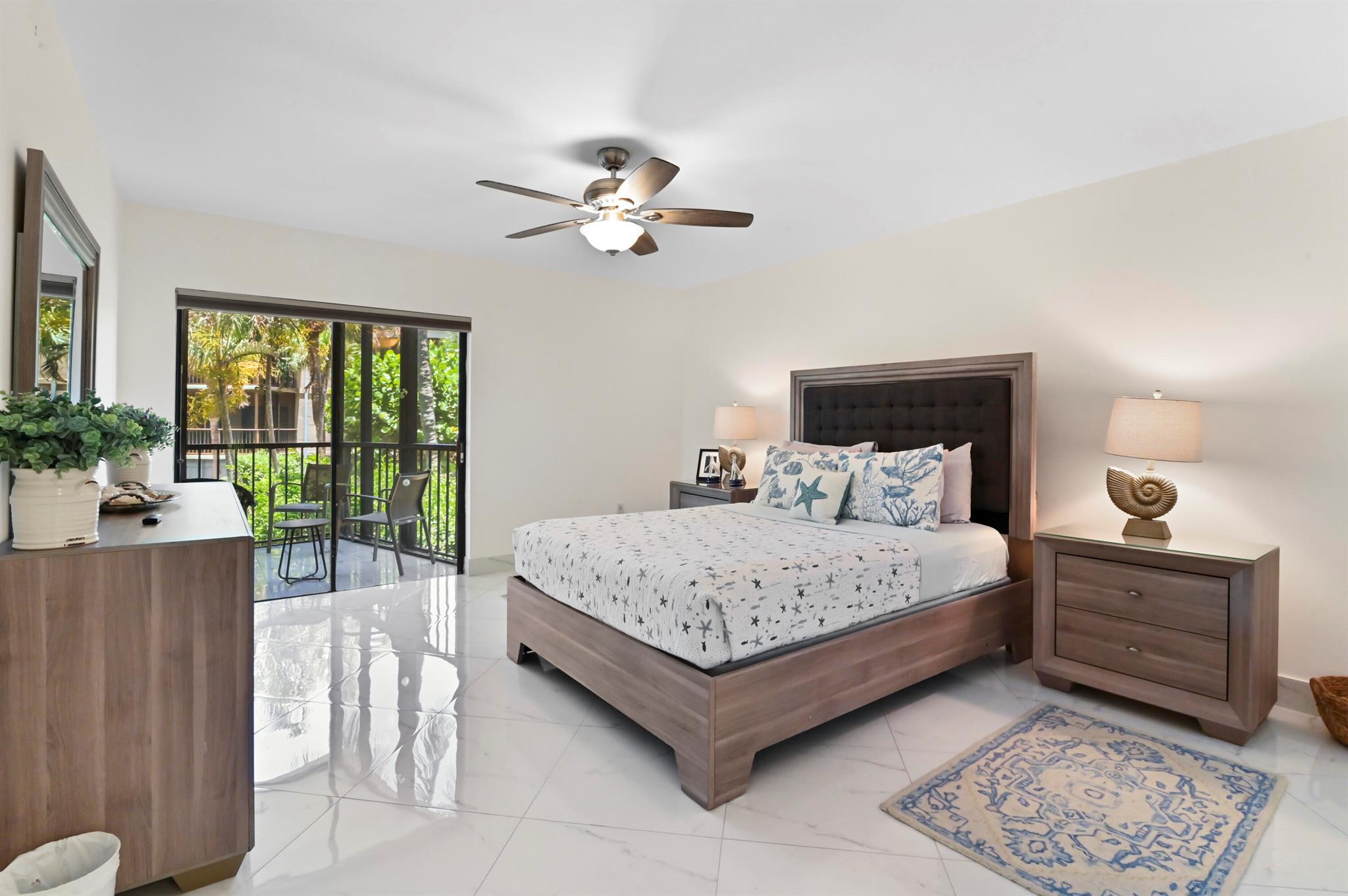 SOUTHGATE - Residential