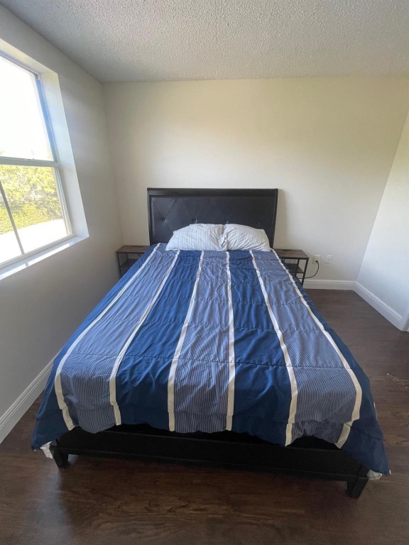 SORRENTO LAKES - Residential