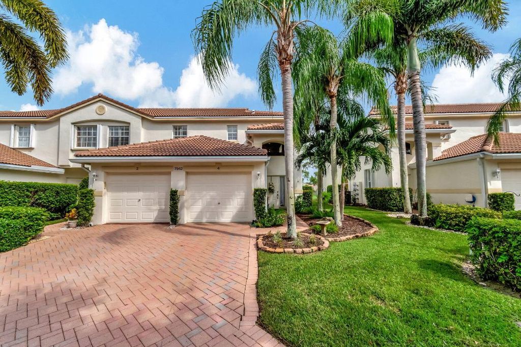 Photo of 7942 Laina Lane #4, Boynton Beach, FL 33437 (MLS # R11114308)