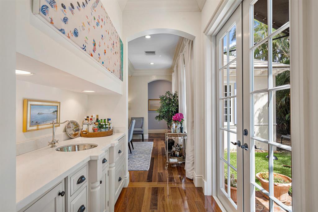 GULFSTREAM PROPERTIES 2 IN - Residential