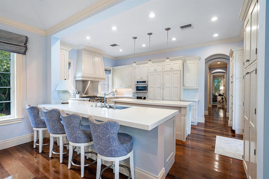 GULFSTREAM PROPERTIES 2 IN - Residential