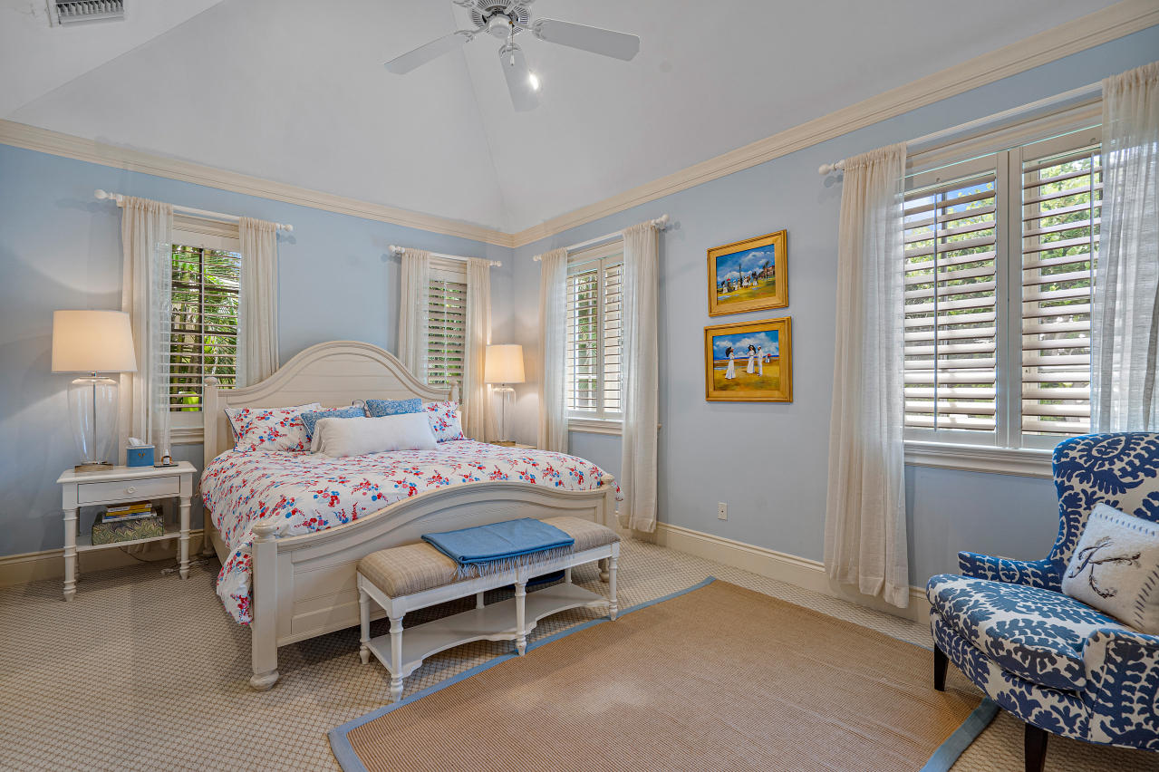 GULFSTREAM PROPERTIES 2 IN - Residential