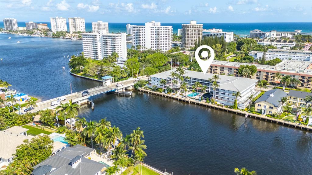Photo of 1015 Spanish River Road #309, Boca Raton, FL 33432 (MLS # R11034565)