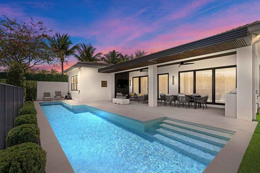 Photo of 17136 Aquavera Way, Boca Raton, FL 33496 (MLS # B26002533)