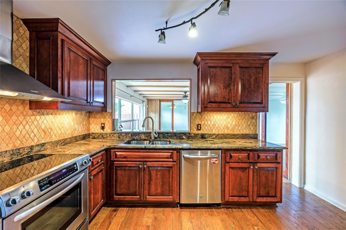 Imperial Point 5 Sec 60-4 - Residential