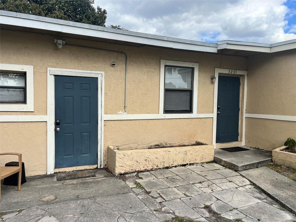 Photo of 3201 Glendale Boulevard, Fort Lauderdale, FL 33312 (MLS # F10550204)