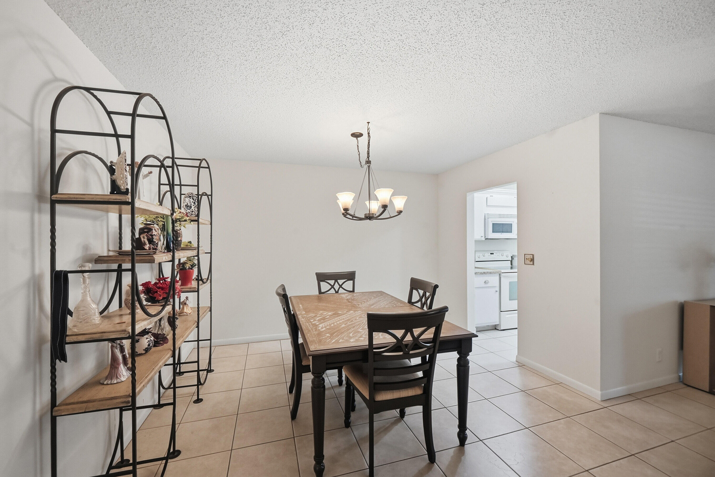 HIGH POINT OF DELRAY WEST CONDO SEC 1&2 - Residential