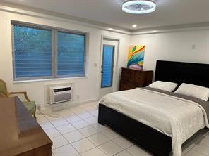 1004 Pennsylvania Avenue 3