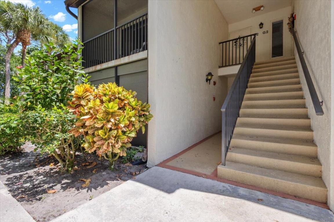 Pine Ridge At Martin Downs Condo - Residential