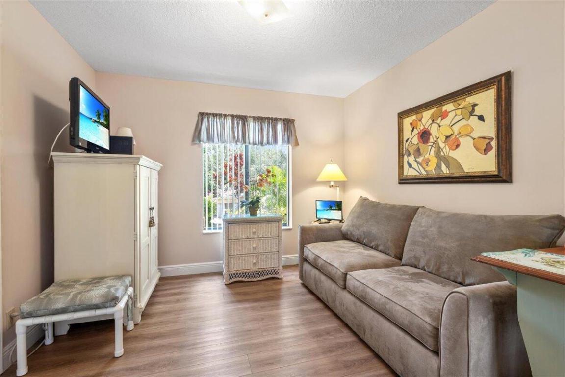 Pine Ridge At Martin Downs Condo - Residential