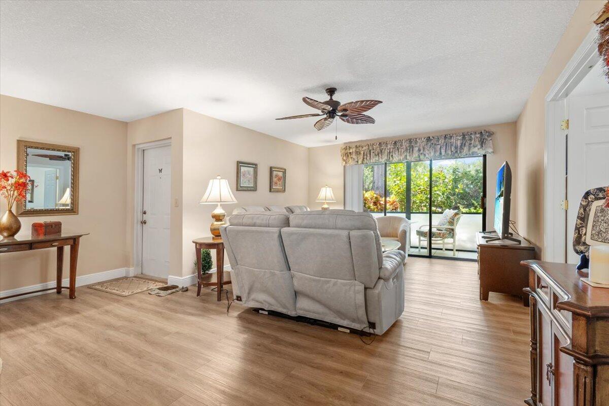 Pine Ridge At Martin Downs Condo - Residential