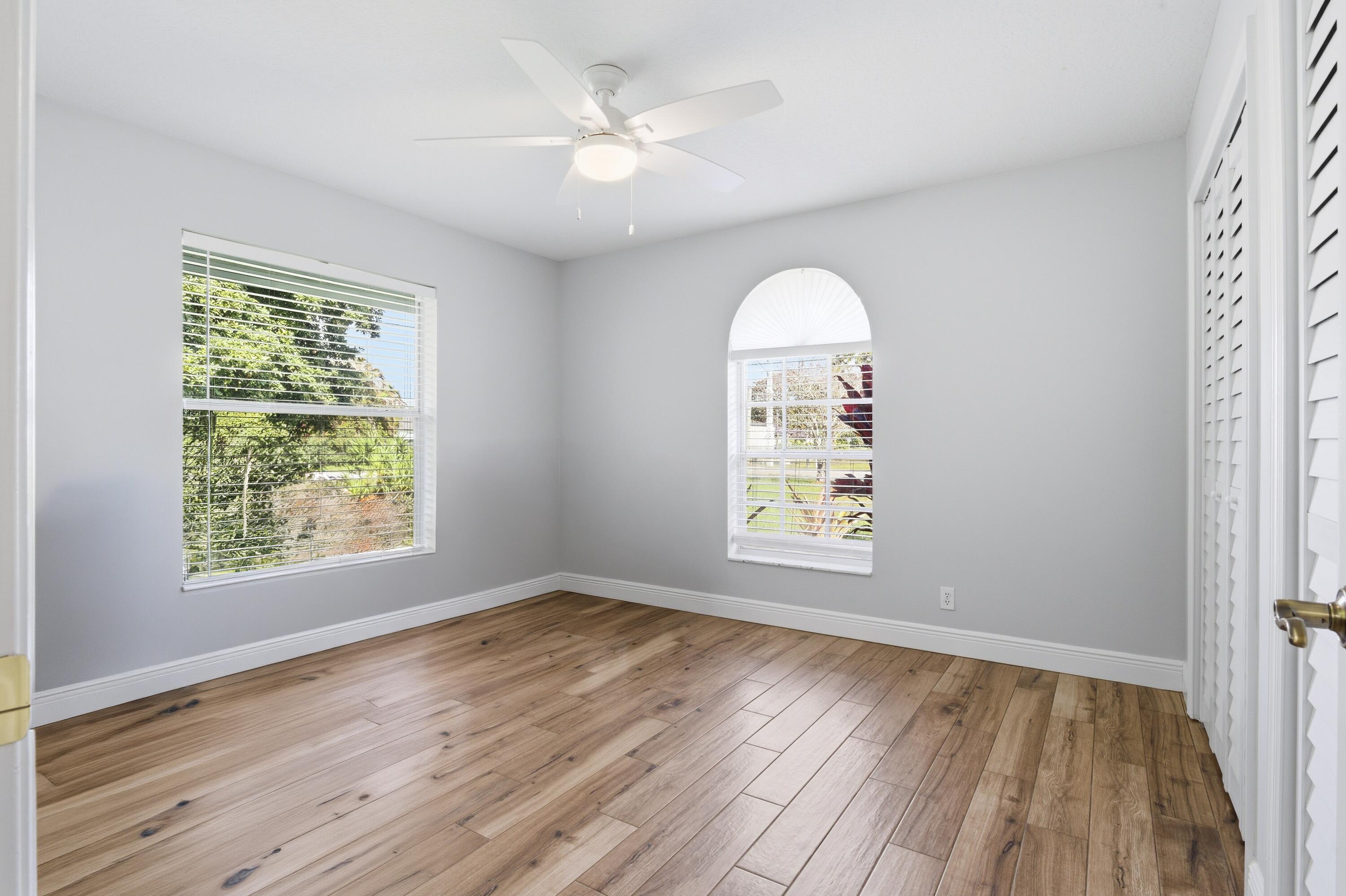 Palm Beach Country Estates - Residential