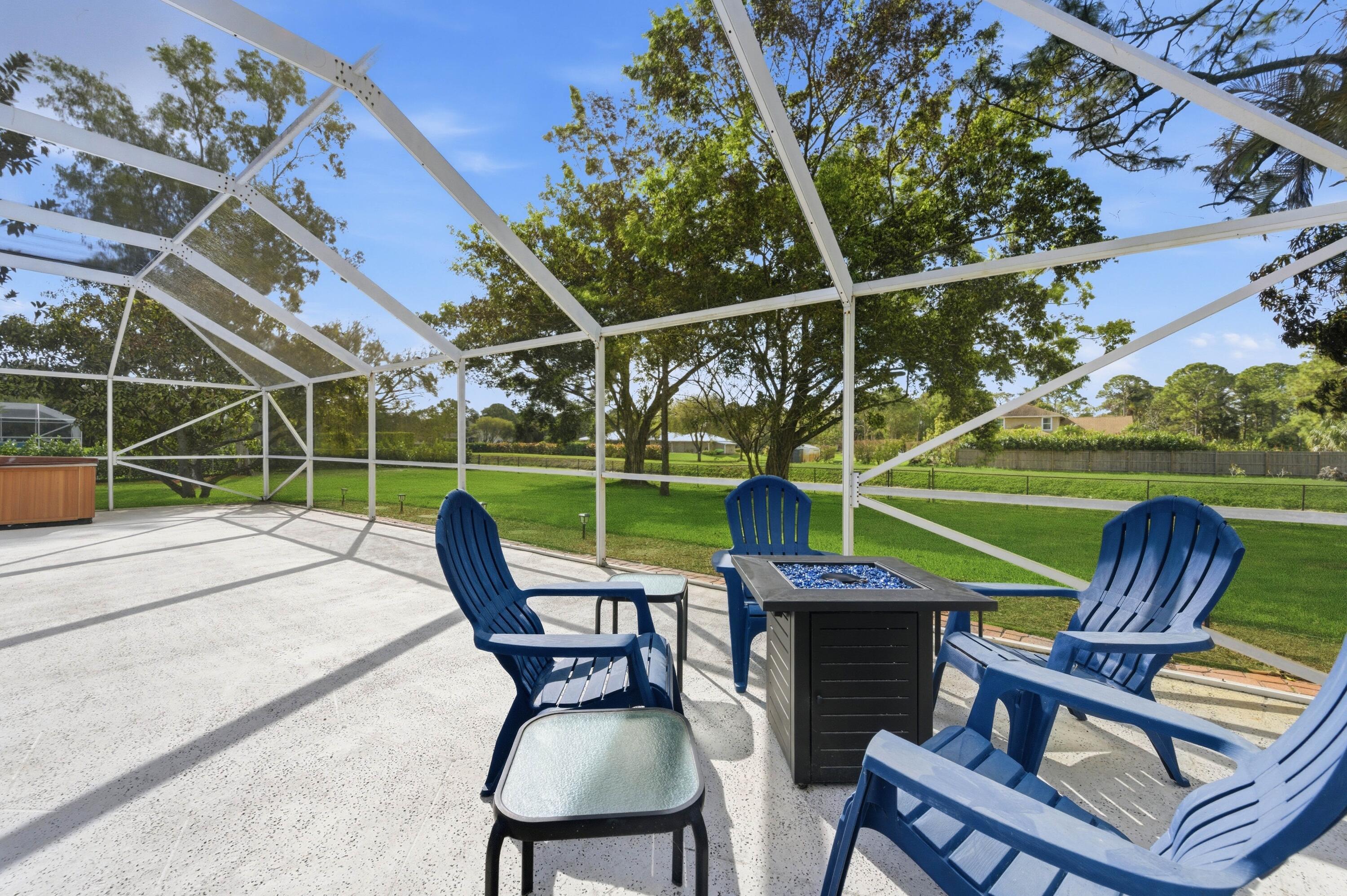 Palm Beach Country Estates - Residential