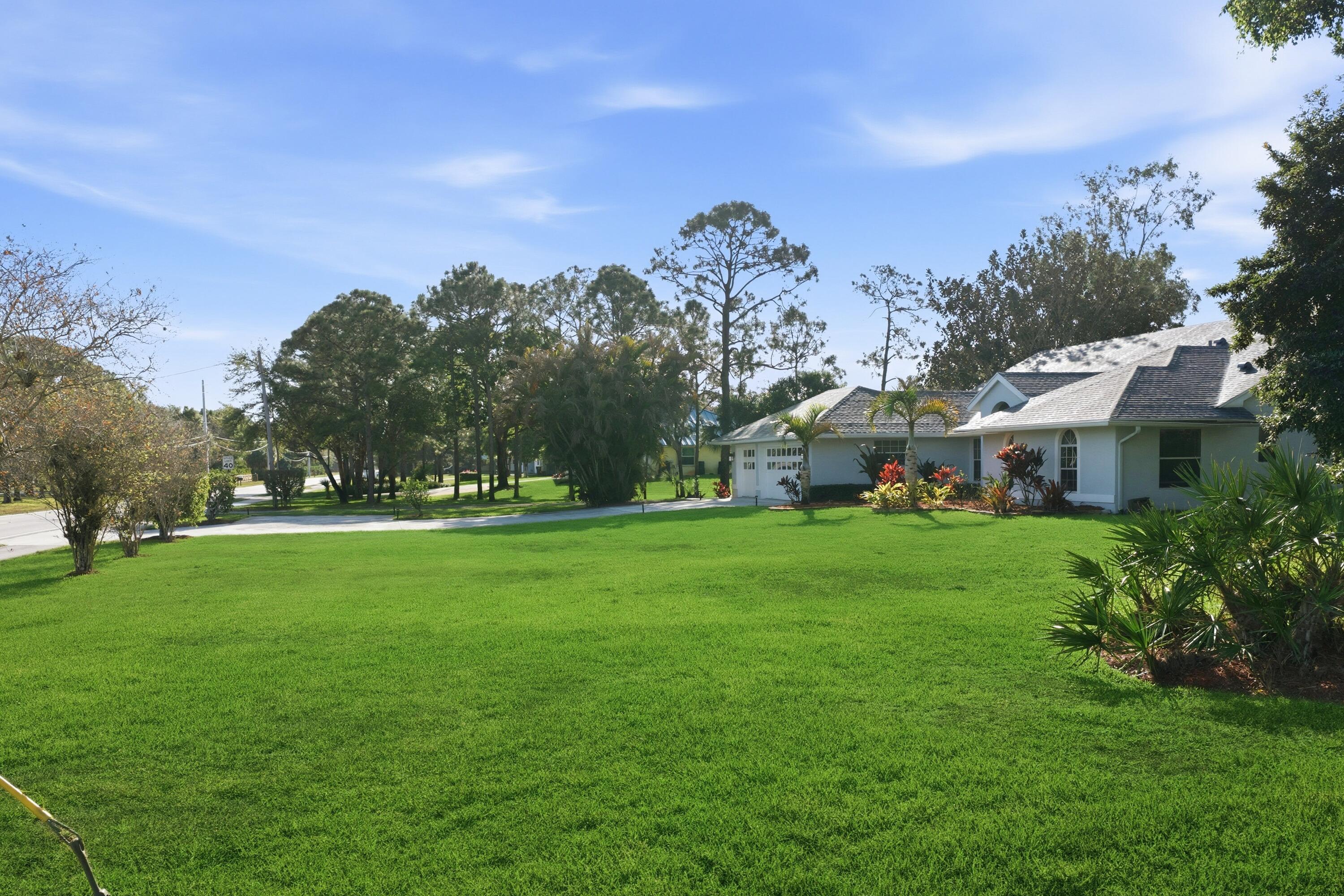 Palm Beach Country Estates - Residential