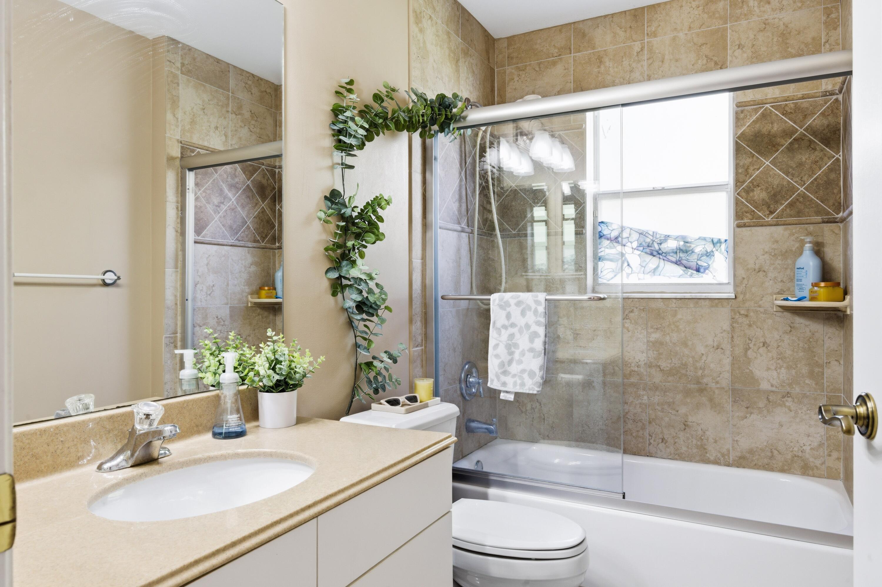 Palm Beach Country Estates - Residential