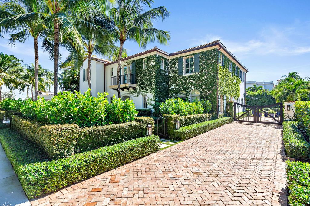 Photo of 256 Cordova Road, West Palm Beach, FL 33401 (MLS # R11149665)