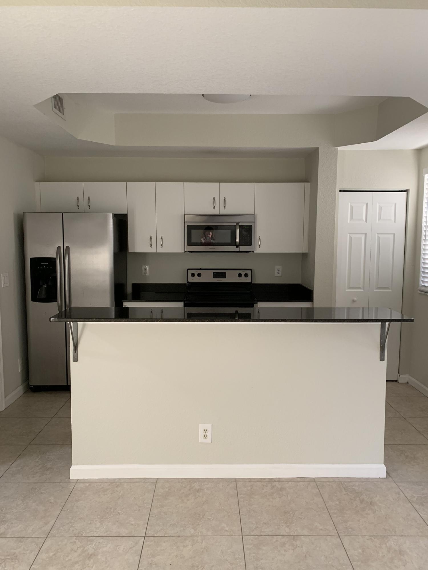 LINKS AT EMERALD DUNES CONDO - Residential Lease