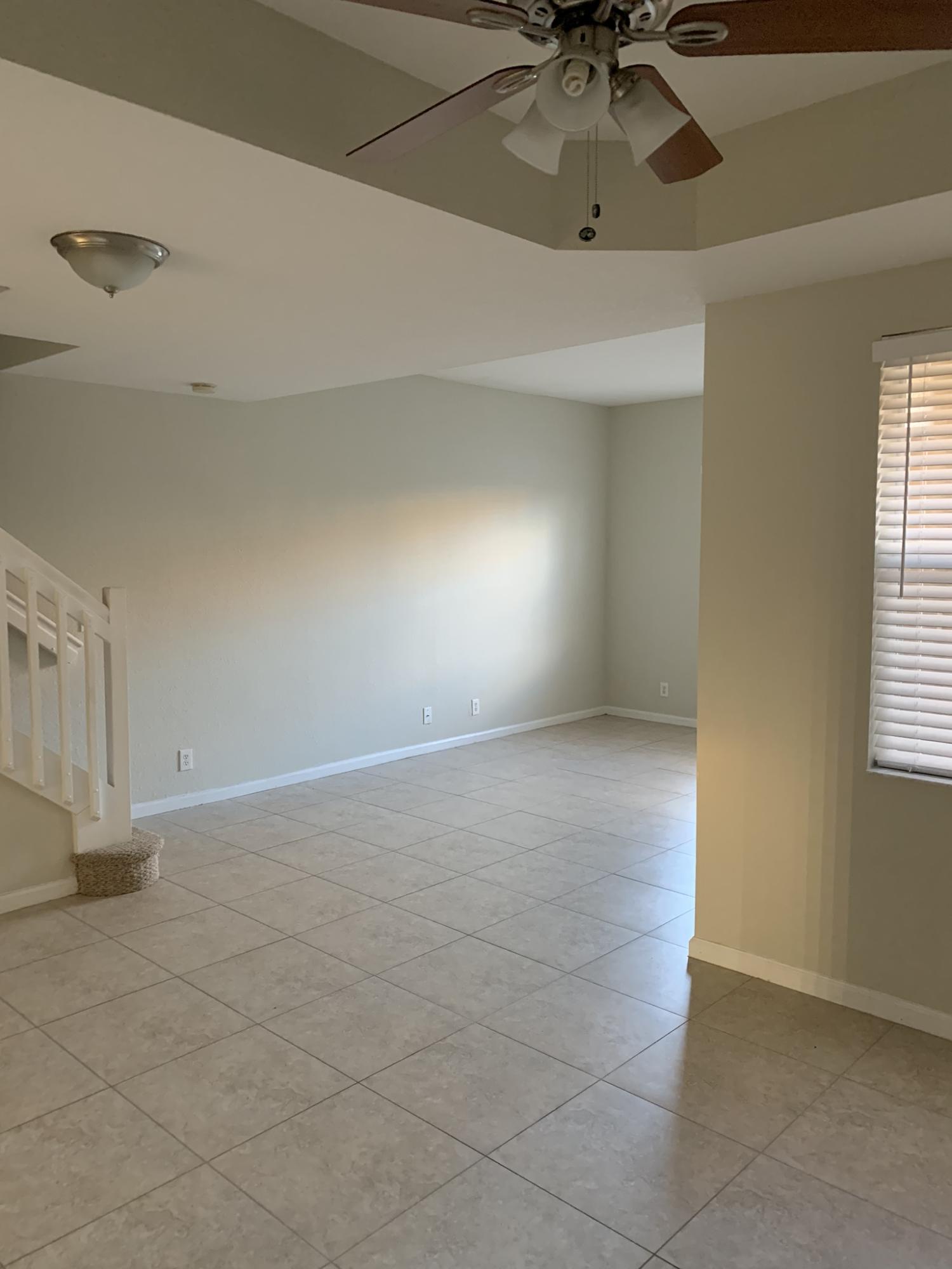 LINKS AT EMERALD DUNES CONDO - Residential Lease