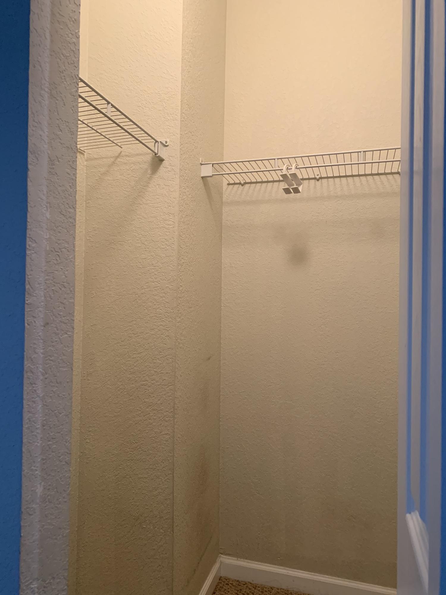 LINKS AT EMERALD DUNES CONDO - Residential Lease