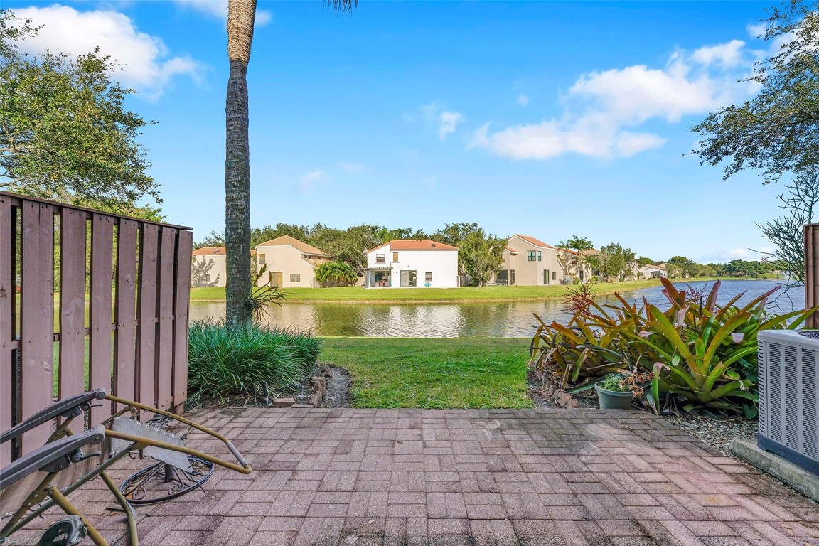 OPTIMA VILLAGE - Residential