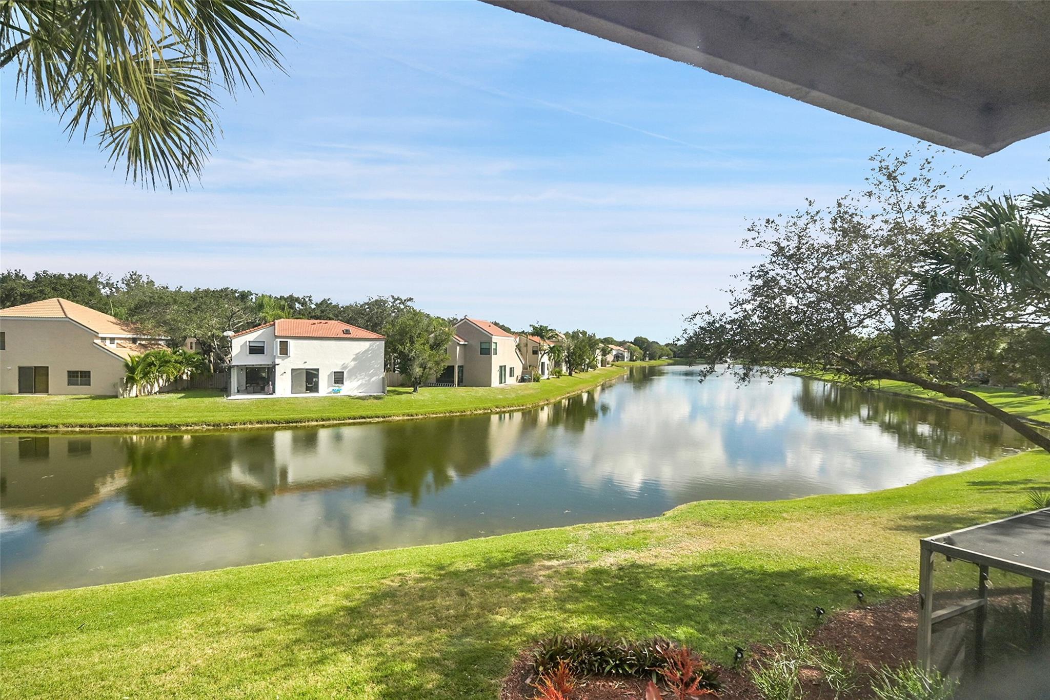 OPTIMA VILLAGE - Residential