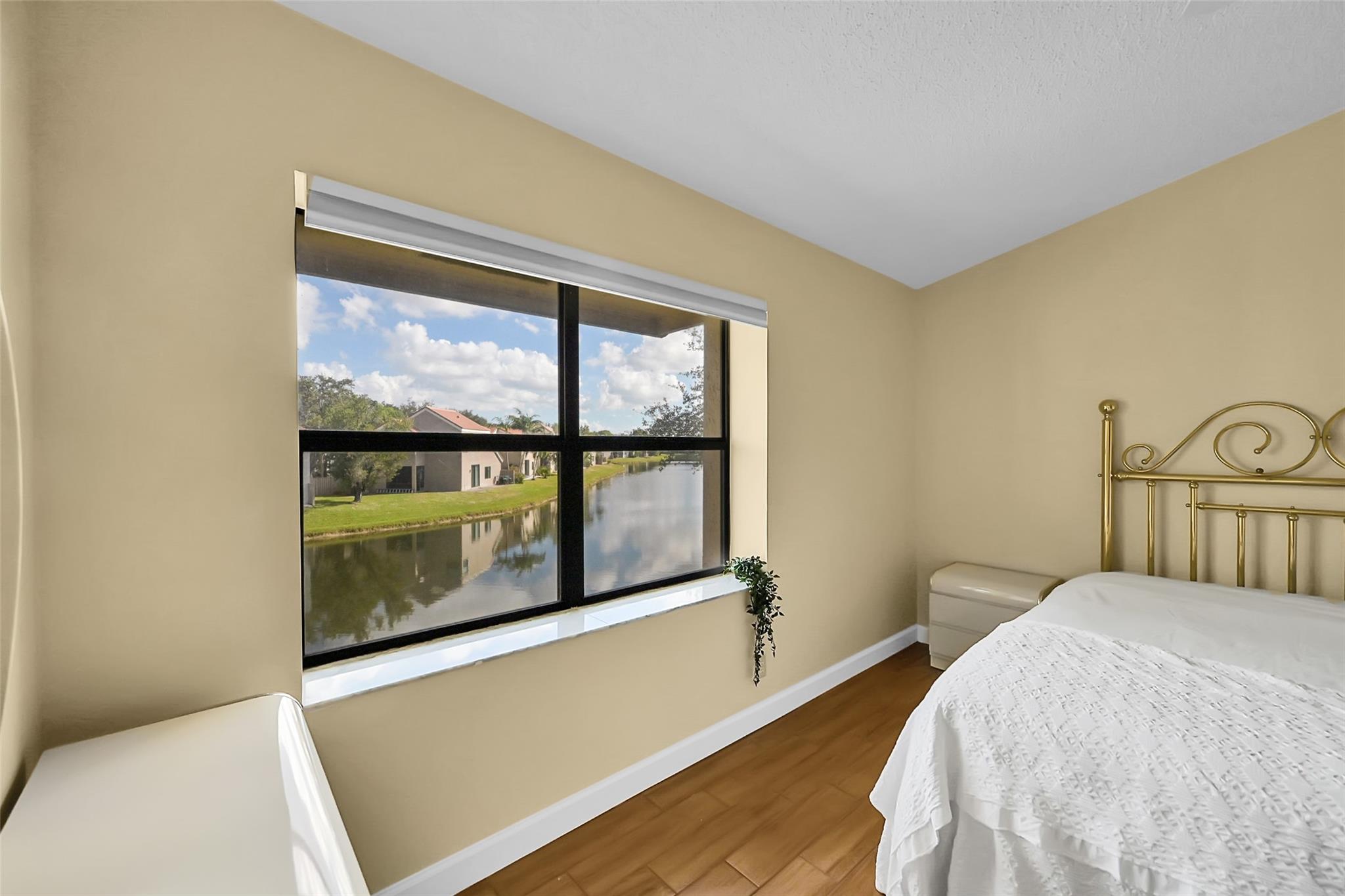 OPTIMA VILLAGE - Residential