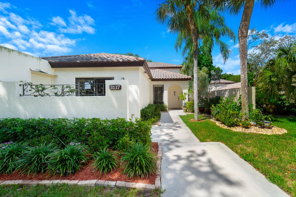 Photo of 3117 KINGSWOOD Terrace, Boca Raton, FL 33431 (MLS # B26078748)