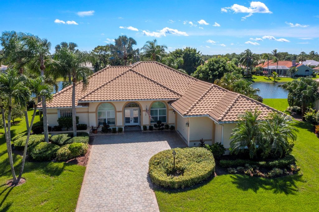 Photo of 5274 SE Lost Lake Way, Hobe Sound, FL 33455 (MLS # R10928737)