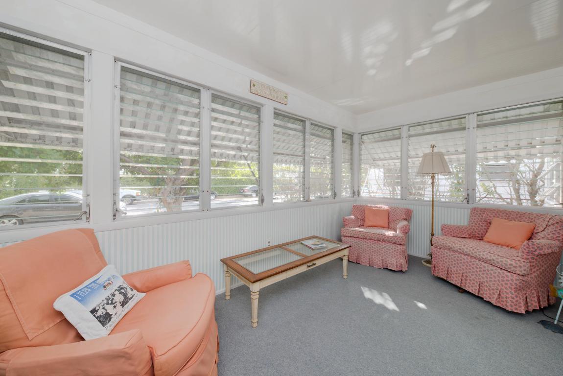 LAKE WORTH TOWN OF - Residential Income