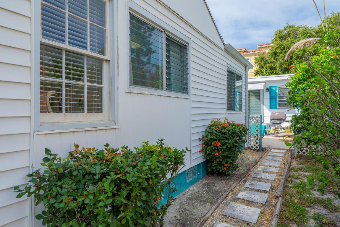 LAKE WORTH TOWN OF - Residential Income