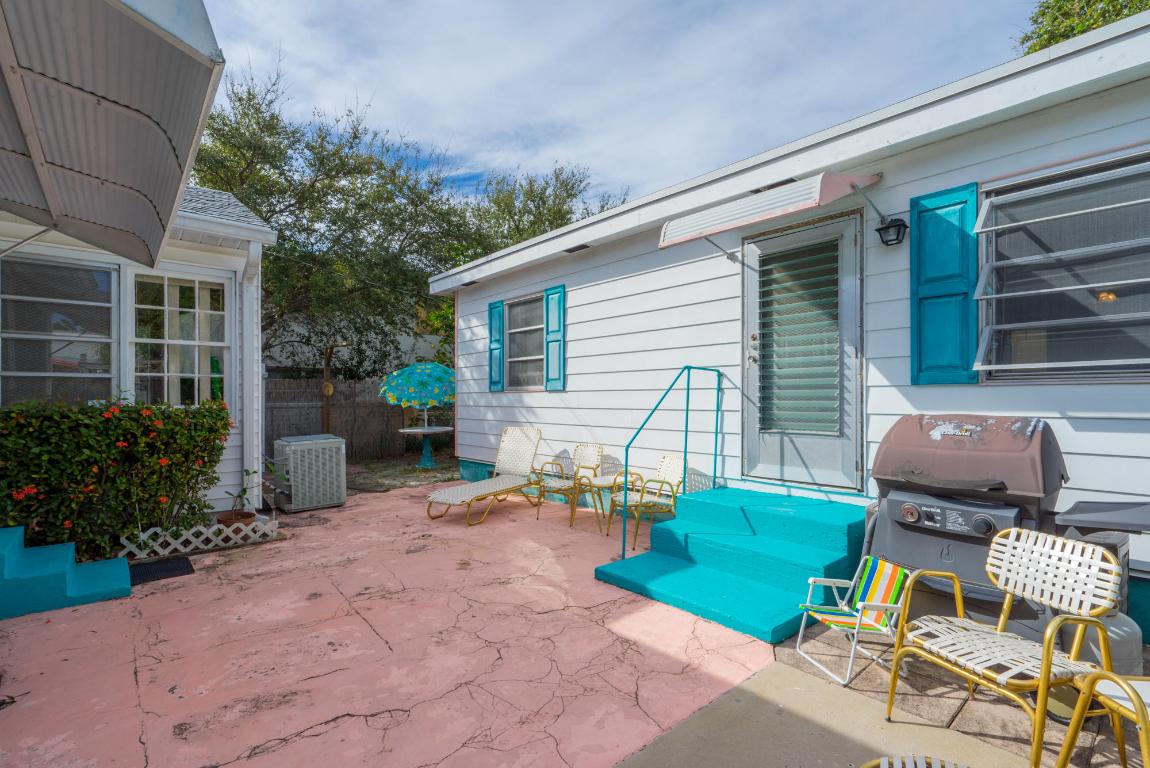 LAKE WORTH TOWN OF - Residential Income