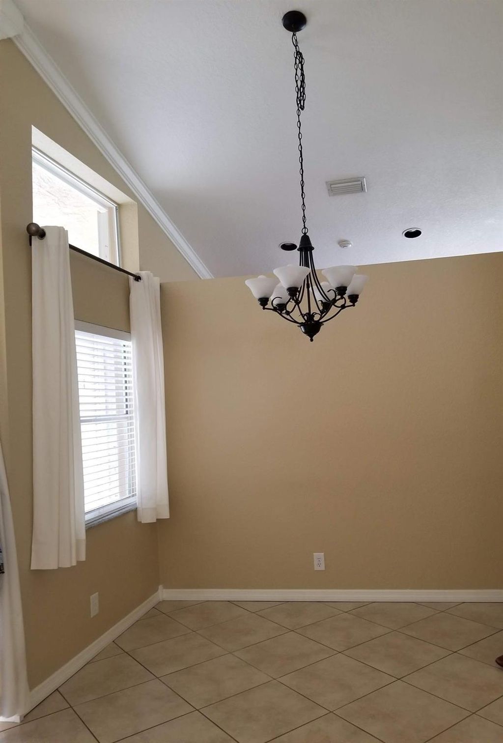 Photo of 197 E Bayridge Drive, Weston, FL 33326 (MLS # F10437605)