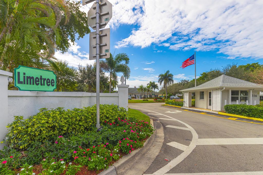 Photo of 10110 44th Way S #386, Boynton Beach, FL 33436 (MLS # R11142246)