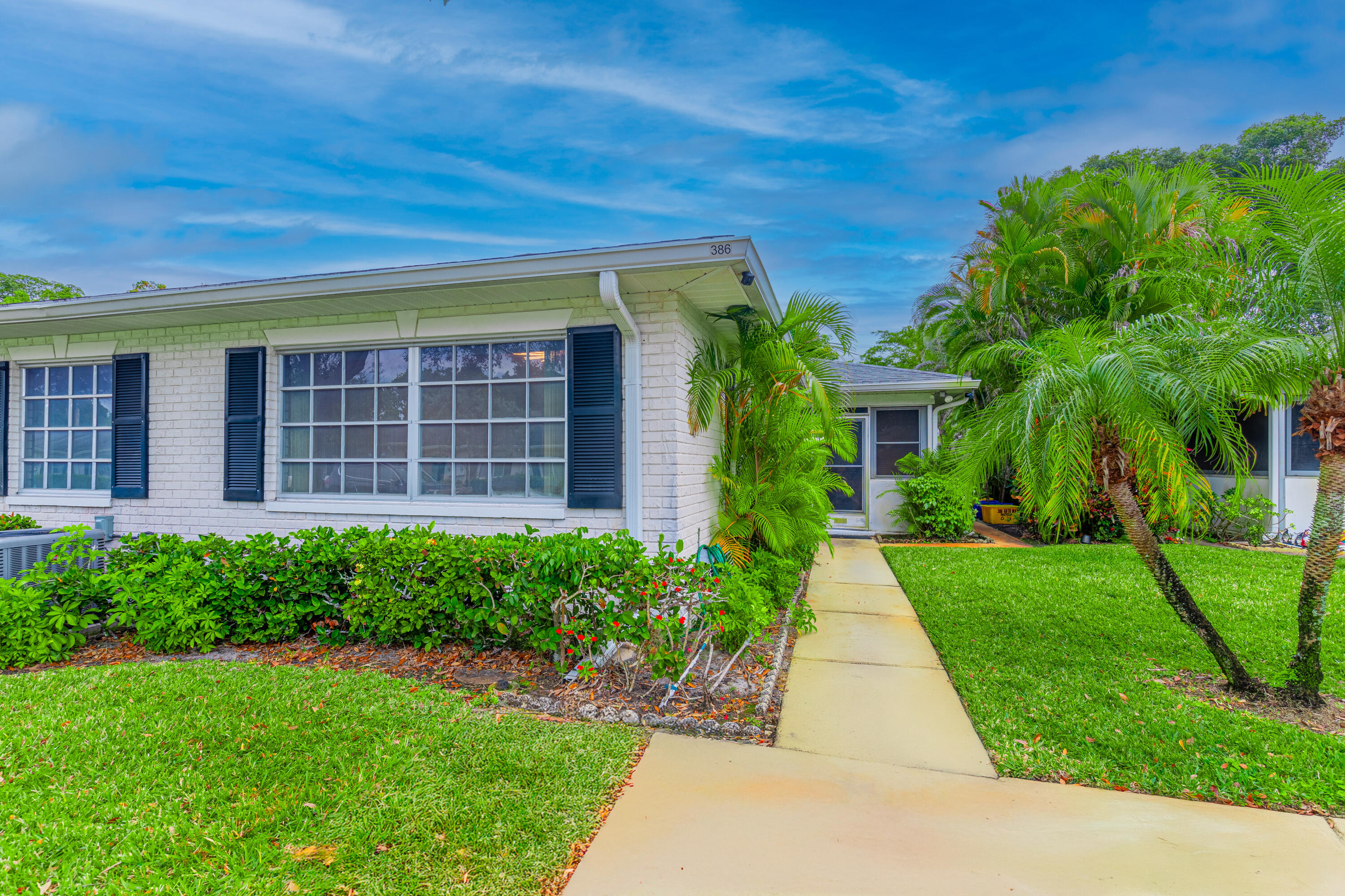 10110 44th Way S 386, Boynton Beach, FL, 33436/$223,000 3 10110 44th Way S 386
