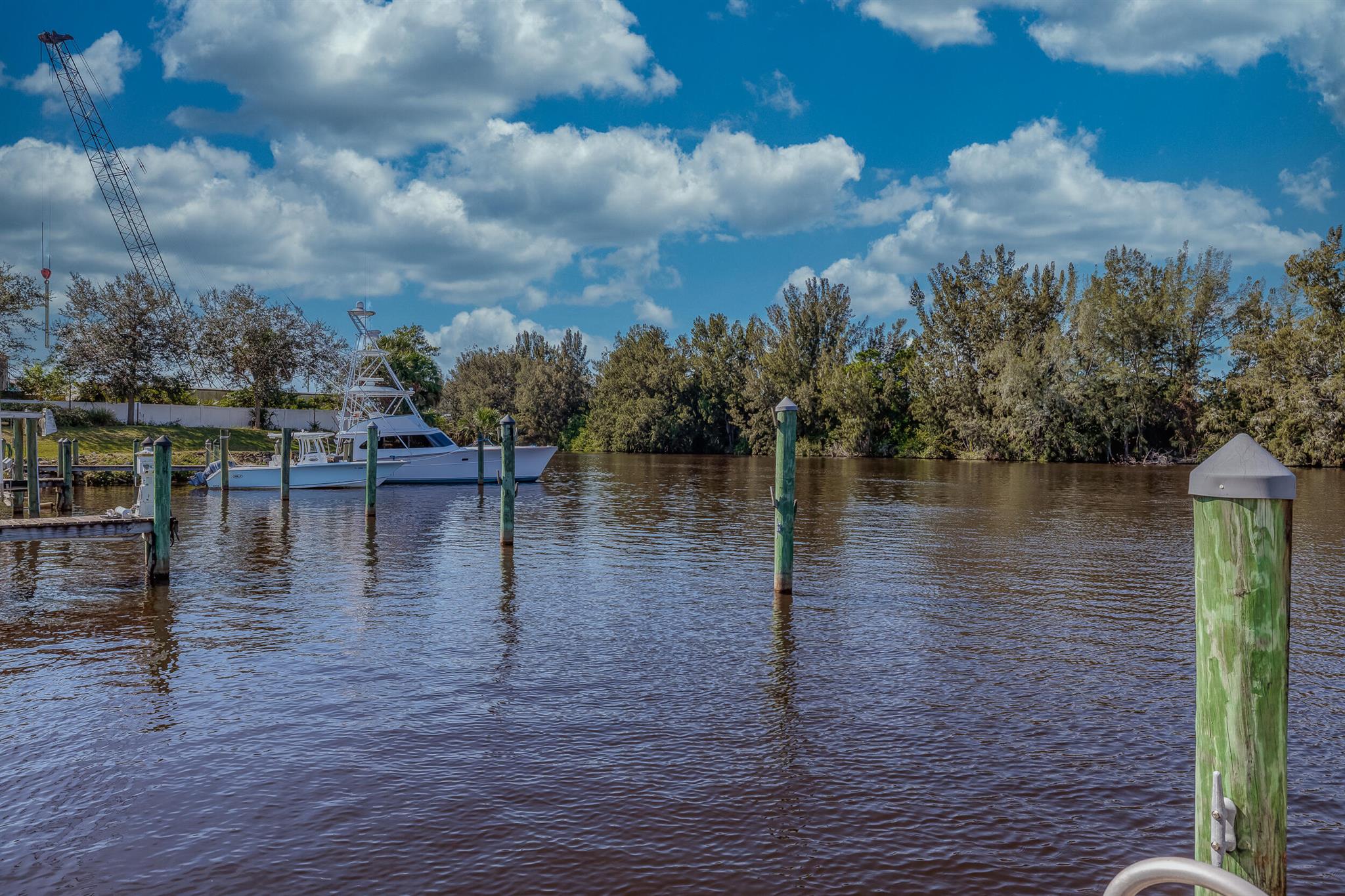 RIVER MARINA - Residential