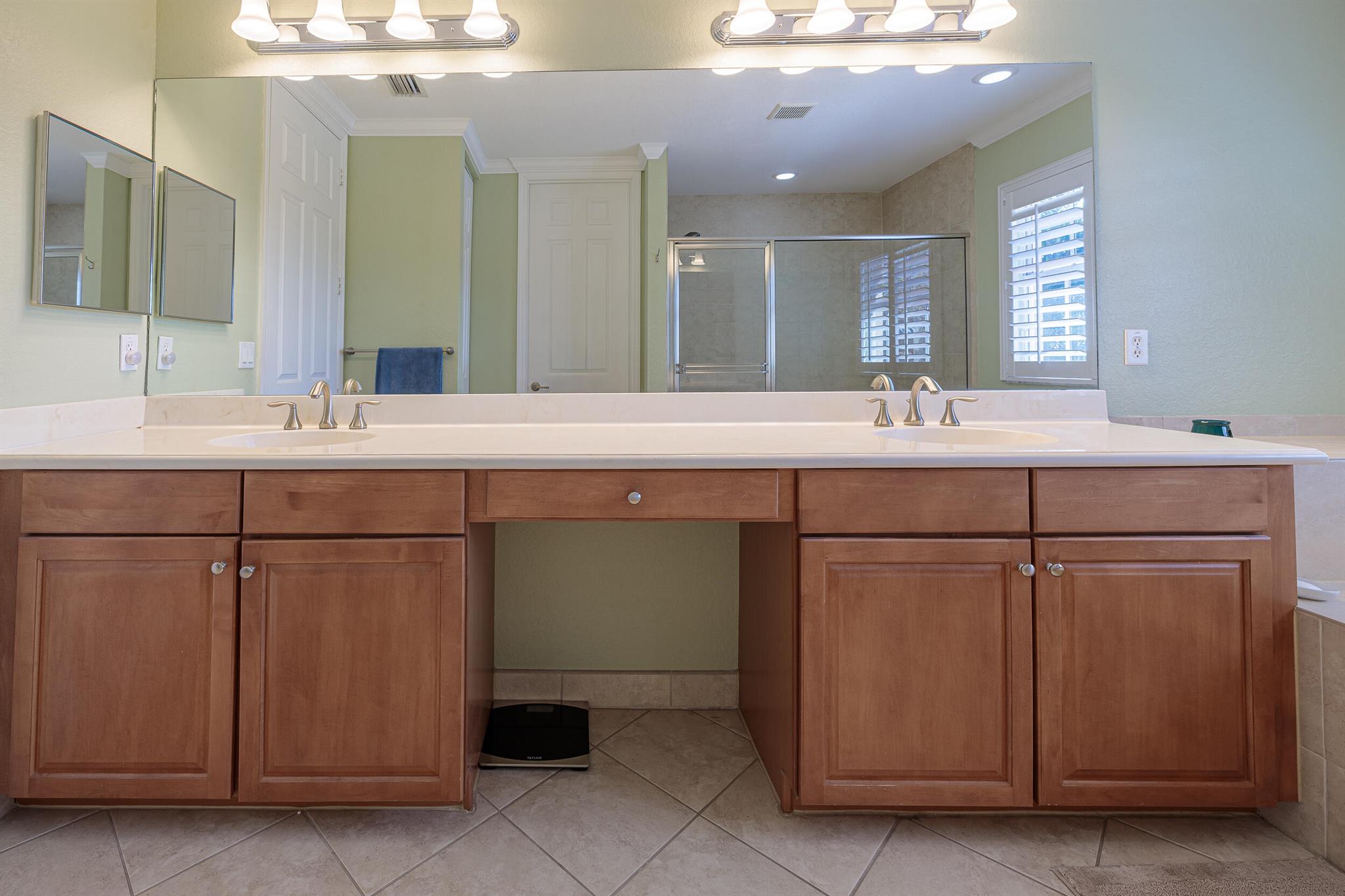 RIVER MARINA - Residential