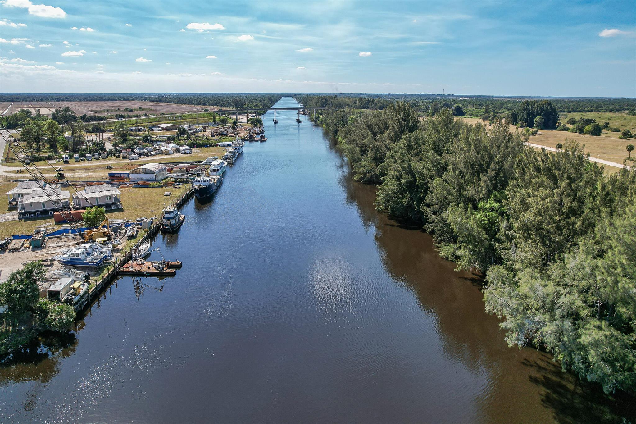 RIVER MARINA - Residential