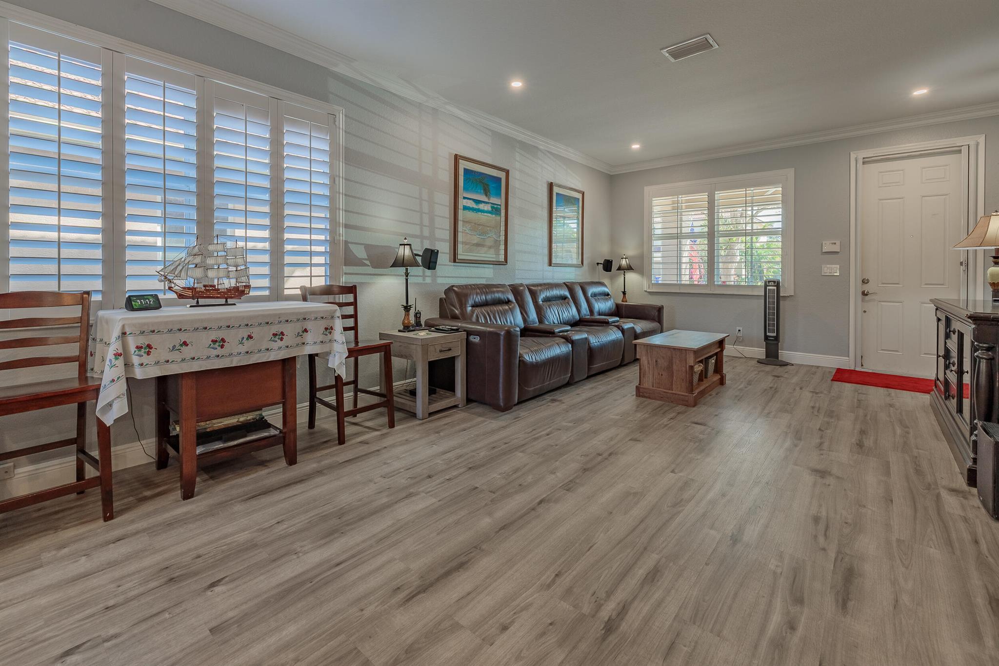 RIVER MARINA - Residential