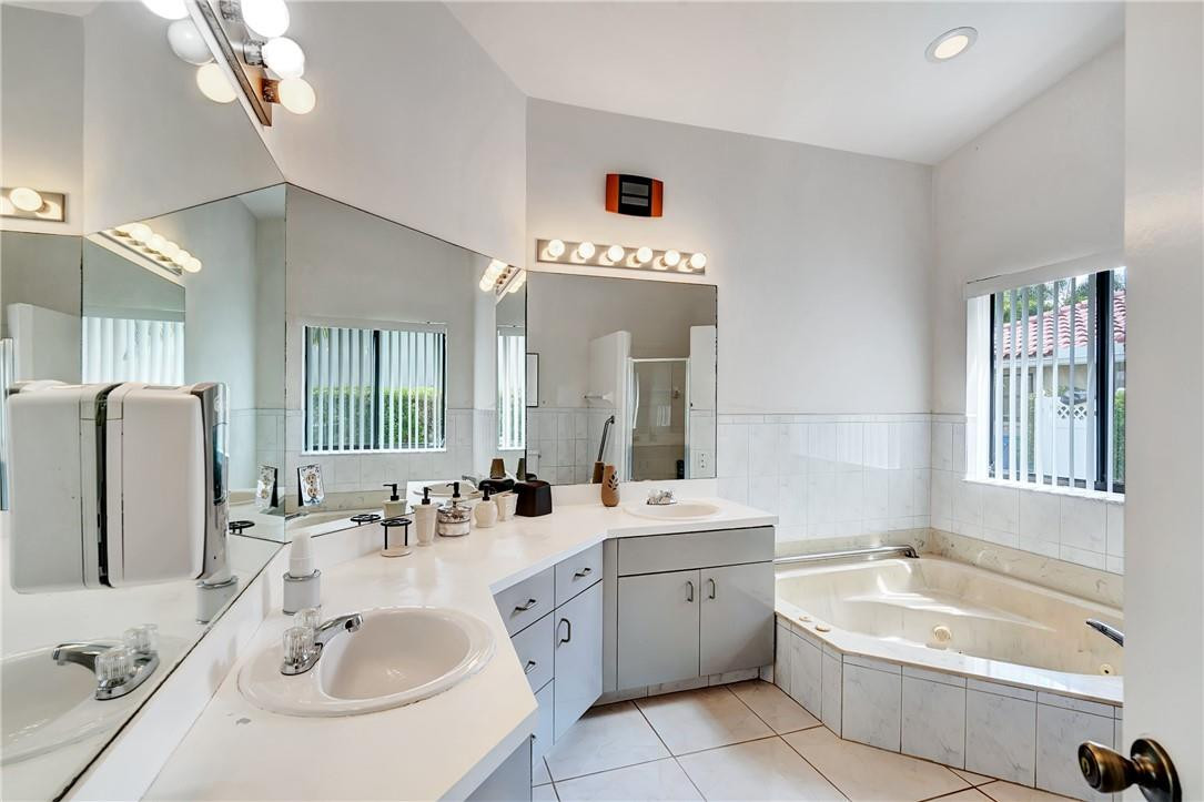 WEST GLEN - Residential