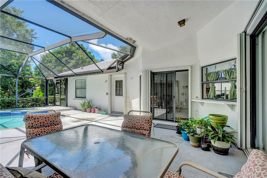WEST GLEN - Residential