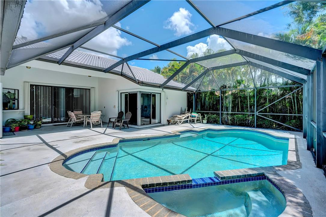 WEST GLEN - Residential