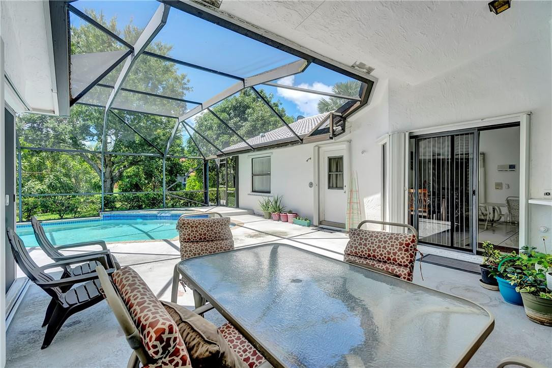 WEST GLEN - Residential