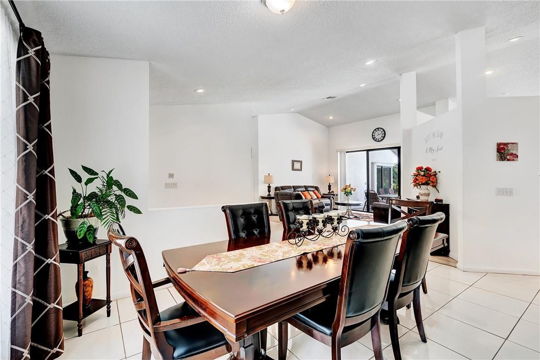 WEST GLEN - Residential