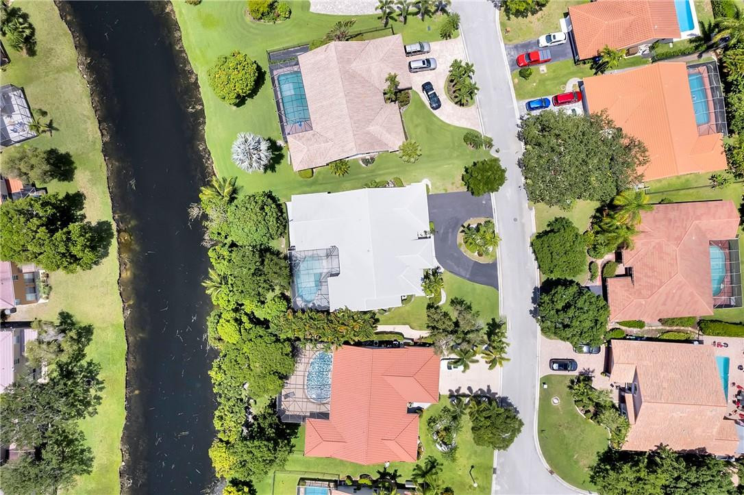 WEST GLEN - Residential