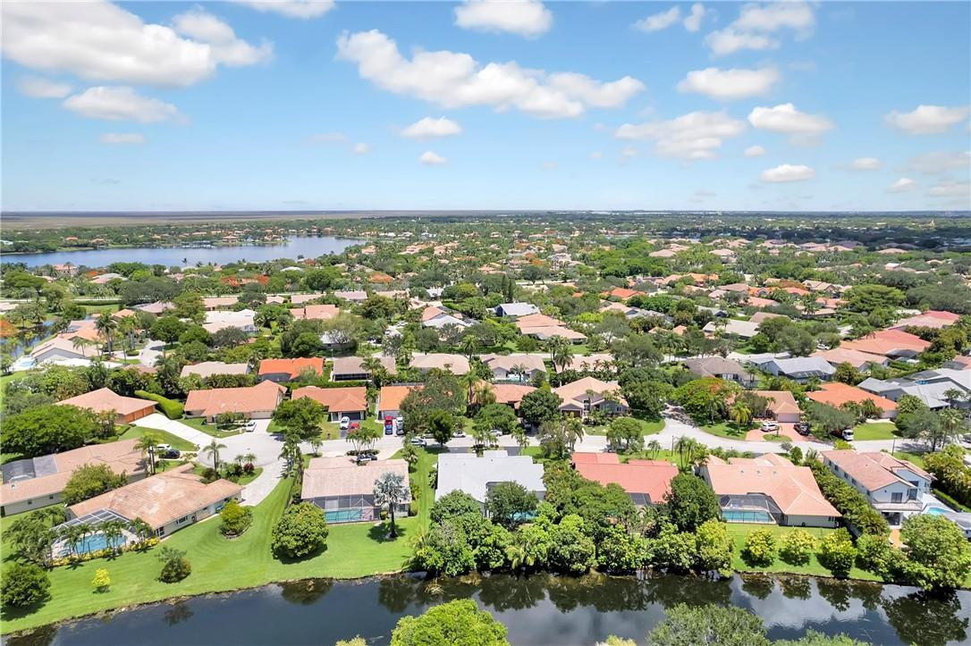 WEST GLEN - Residential