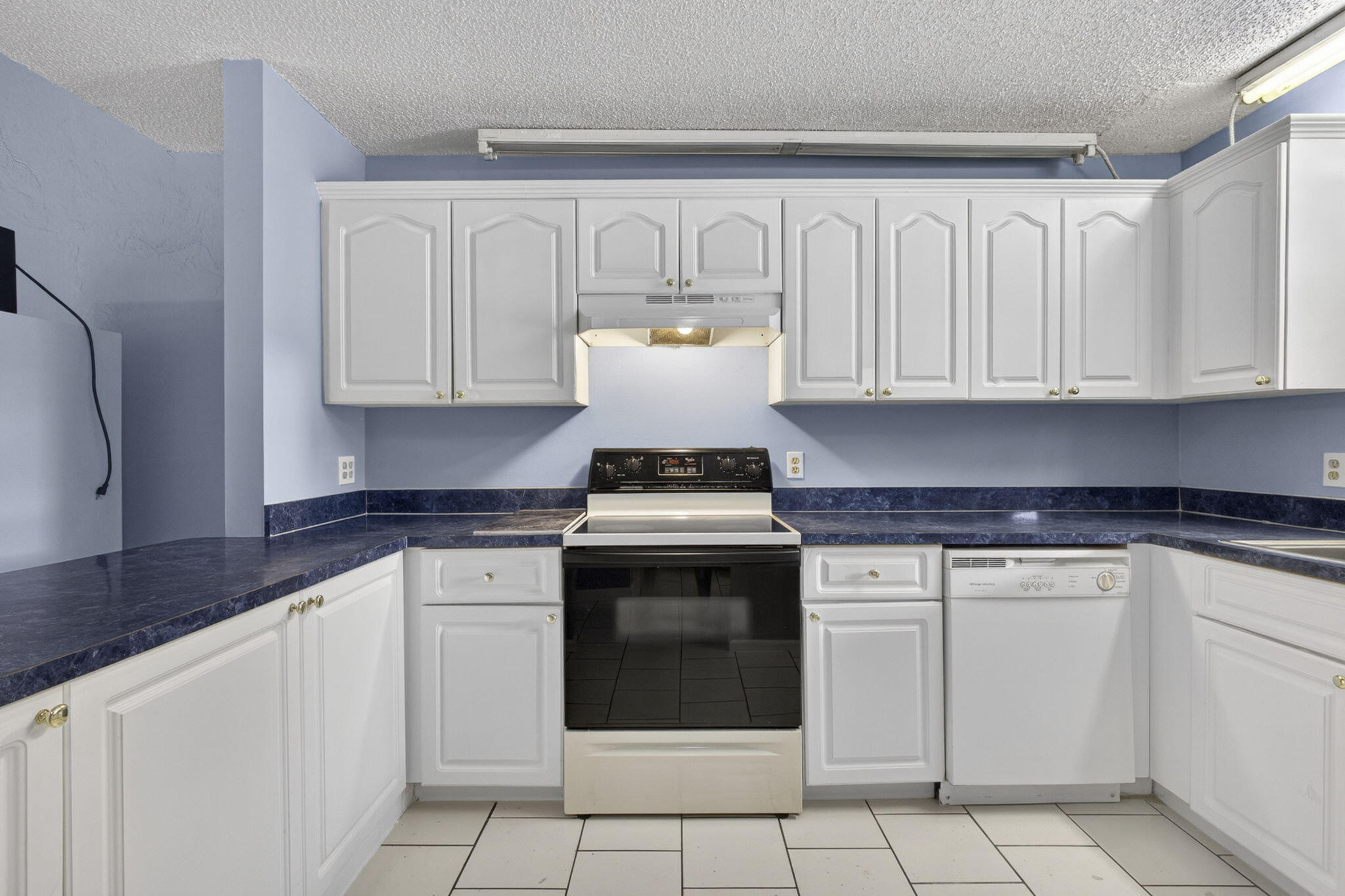 GLENWOOD VILLAGE CONDO - Residential